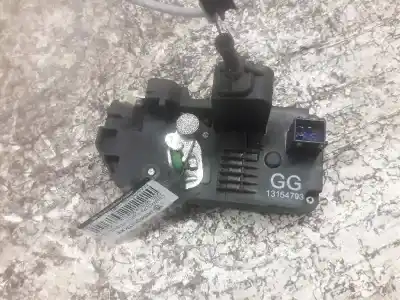 Pezzo di ricambio per auto di seconda mano serratura porta posteriore sinistra per opel meriva blue line riferimenti oem iam 13154793  3 pins