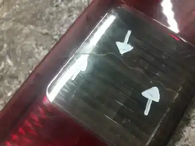 Peça sobressalente para automóvel em segunda mão farolim traseiro esquerdo por opel combo familiar referências oem iam   