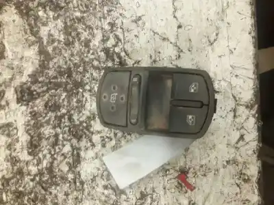 Автозапчасти б/у ВЫКЛЮЧАТЕЛЬ ЛЕВОГО ПЕРЕДНЕГО ОКНА за OPEL CORSA D  ссылки OEM IAM 13258521AA  31562573131307