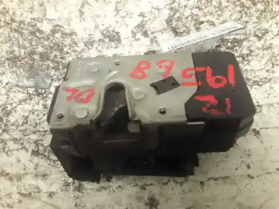Recambio de automóvil de segunda mano de cerradura puerta delantera izquierda para opel combo familiar referencias oem iam pm13203899
