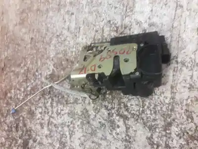 Second-hand car spare part left front door lock for daewoo tacuma se oem iam references 