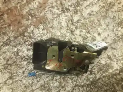 Second-hand car spare part rear left door lock for daewoo tacuma se oem iam references 