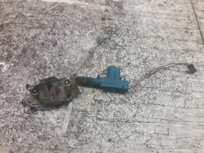 Second-hand car spare part left front door lock for tata telcosport tata 2.0 d oem iam references 0499