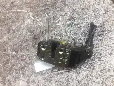 Peça sobressalente para automóvel em segunda mão fechadura da porta dianteira esquerda por kia carens 2.0 crdi ex monovolumen referências oem iam 