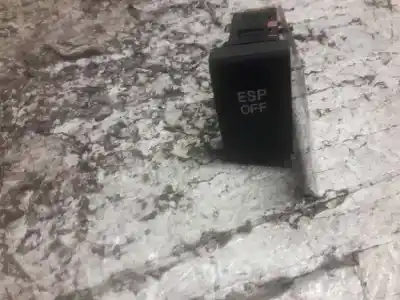 Second-hand car spare part ESP BUTTON for HYUNDAI I30  OEM IAM references 202007239  6 PINS