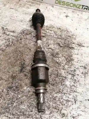 Second-hand car spare part front left transmission for renault clio iii authentique oem iam references 8200499585  