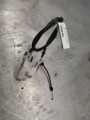 Second-hand car spare part front right door lock for citroen c2 audace oem iam references   4 pins