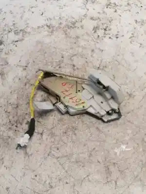 Second-hand car spare part rear right door lock for opel agila básico oem iam references  3 pins 