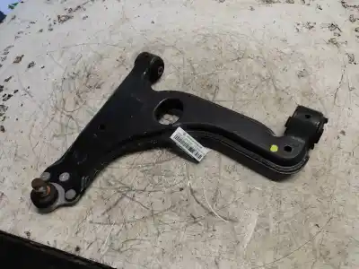 Peça sobressalente para automóvel em segunda mão braço de suspensão inferior esquerdo dianteiro por opel astra h berlina cosmo referências oem iam 