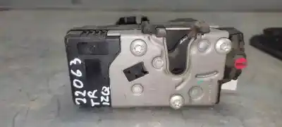 Peça sobressalente para automóvel em segunda mão fechadura da porta traseira esquerda por opel meriva cosmo referências oem iam 13154793