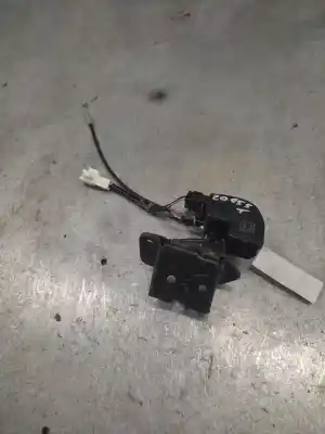 Second-hand car spare part trunk lock for toyota corolla (e12) 1.6 16v oem iam references 1015283000  
