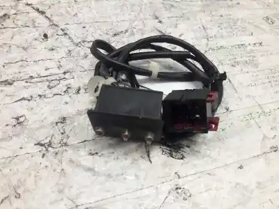 Second-hand car spare part sensor for opel combo familiar oem iam references 90582490  