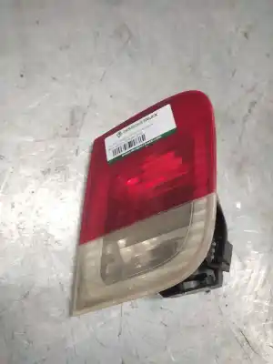 Peça sobressalente para automóvel em segunda mão farolim interior traseiro direito por bmw serie 3 berlina (e46) 318d referências oem iam 