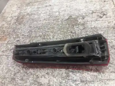Peça sobressalente para automóvel em segunda mão farolim traseiro direito por opel meriva blue line referências oem iam   