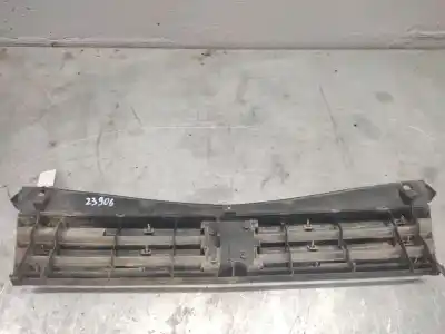 Tweedehands auto-onderdeel voorgrill voor peugeot 205 ii (20a/c) 1.2 oem iam-referenties   