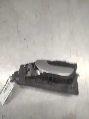 Peça sobressalente para automóvel em segunda mão puxador interior dianteiro esquerdo por peugeot 307 (s1) xs referências oem iam 