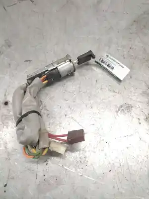 Second-hand car spare part ignition switch for peugeot 205 ii (20a/c) 1.2 oem iam references 