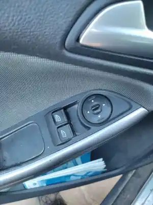Pièce détachée automobile d'occasion commande de lève vitre avant gauche pour ford focus turn. (cb8) titanium références oem iam 