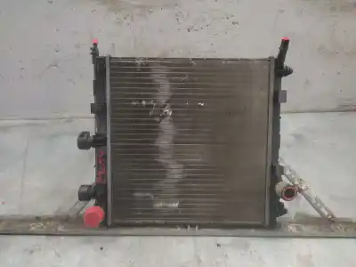 Peça sobressalente para automóvel em segunda mão radiador de água por citroen c3 1.4 referências oem iam 9638520080