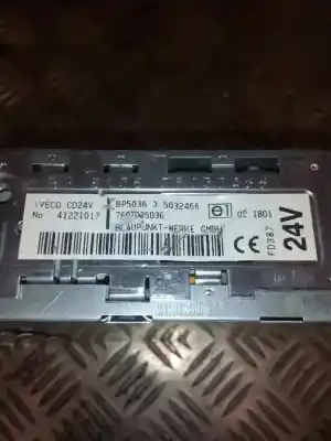 Pezzo di ricambio per auto di seconda mano impianto audio / radio cd per iveco stralis (as) fsa t / fp lt 4x2 gran espacio riferimenti oem iam 41221017  