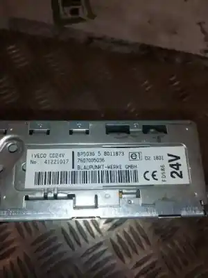 Pezzo di ricambio per auto di seconda mano impianto audio / radio cd per iveco stralis (as) fsa t / fp lt 4x2 gran espacio riferimenti oem iam 41221017  