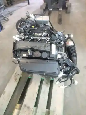 Pièce détachée automobile d'occasion MOTEUR COMPLET pour MERCEDES-BENZ CLASE C (W204) BERLINA  Références OEM IAM 646811  