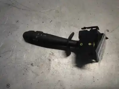 Second-hand car spare part INDICATOR SWITCH for RENAULT LAGUNA II (BG0)  OEM IAM references 8200012245  13 PINS