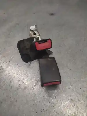 Peça sobressalente para automóvel em segunda mão chicote / encaixe cinto segurança traseiro esquerdo por audi a4 berlina (8e) 2.0 tdi 16v (103kw) referências oem iam 8e085773901c