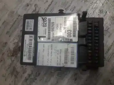 İkinci el araba yedek parçası RÖLE/SIGORTA KUTUSU için RENAULT LAGUNA II (BG0)  OEM IAM referansları 8200190269 8200148809 8200192466