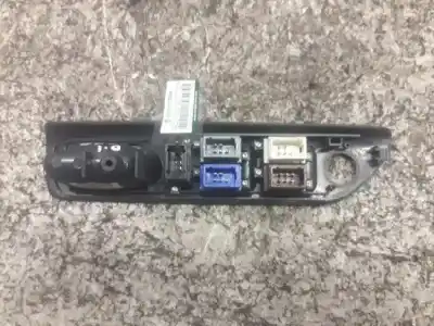 Second-hand car spare part left front power window switch for renault laguna (b56) 1.6 16v rt oem iam references 7700417486b 6/5/5/5/4/8 pins 7700417487b