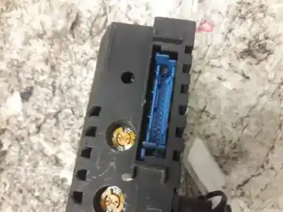Second-hand car spare part multifunction display for renault laguna (b56) 2.0 d rn (b56f/g) oem iam references 7700822080  