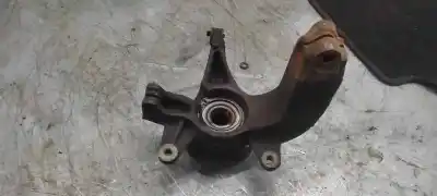 Second-hand car spare part front left knuckle for renault scenic ii authentique oem iam references   