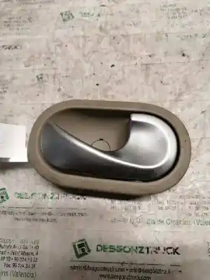 Second-hand car spare part interior right front handle for renault scenic ii authentique oem iam references 8200028486
