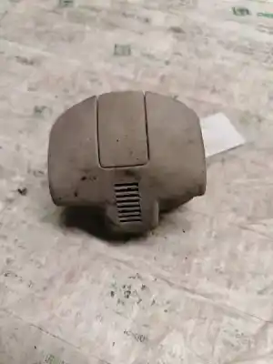 Second-hand car spare part medium for renault scenic ii authentique oem iam references 8200356884  3 pins