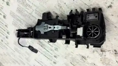 Second-hand car spare part exterior right rear door handle for renault scenic ii authentique oem iam references 8200076073