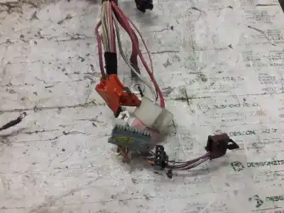 Peça sobressalente para automóvel em segunda mão fio por renault scenic ii confort authentique referências oem iam   