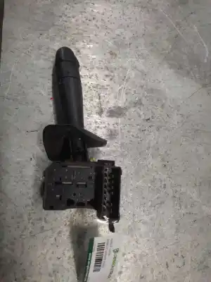 Pezzo di ricambio per auto di seconda mano comando pulito per renault kangoo (f/kc0) authentique oasis riferimenti oem iam 8200090337  