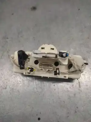 Peça sobressalente para automóvel em segunda mão comando de sofagem (chauffage / ar condicionado)  por renault clio iii authentique referências oem iam 69590001  