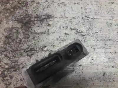 Pezzo di ricambio per auto di seconda mano scatola di preriscaldamento per renault clio ii fase i (b/cbo) 1.2 16v alize 80 cv / 59 kw riferimenti oem iam 7700111525  
