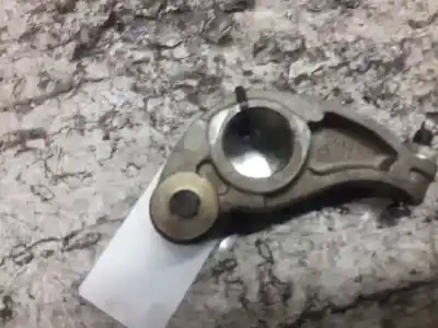 Автозапчасти б/у рокер за renault clio ii fase i (b/cbo) 1.4 alize 75 cv / 55 kw ссылки oem iam 7700600504  