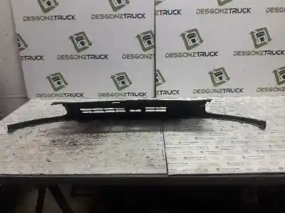 Автозапчастина б/у передня решіта для renault clio ii fase i (b/cbo) 1.4 alize 75 cv / 55 kw посилання на oem iam 7700846870  7700415849