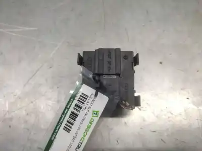 Peça sobressalente para automóvel em segunda mão botão / interruptor elevador vidro dianteiro esquerdo por audi a3 (8l) 1.9 tdi ambiente referências oem iam 8l0959851  
