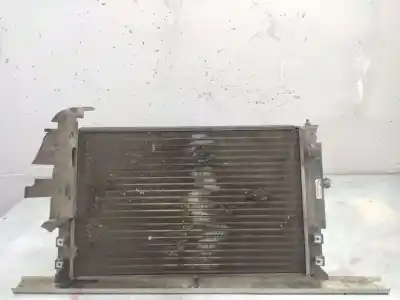 Peça sobressalente para automóvel em segunda mão radiador de água por audi a4 berlina (b5) 1.8 referências oem iam 8d0121251q  