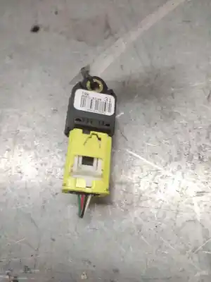 Peça sobressalente para automóvel em segunda mão sensor por toyota auris active referências oem iam 8983102100  