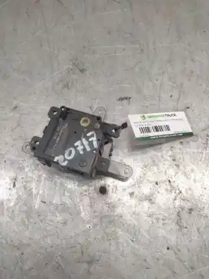 Peça sobressalente para automóvel em segunda mão Motor De Abertura Da Comporta De Sofagem por TOYOTA AURIS Active Referências OEM IAM 0638000920PLS  