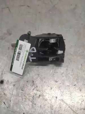 Second-hand car spare part interior right rear handle for toyota auris active oem iam references   