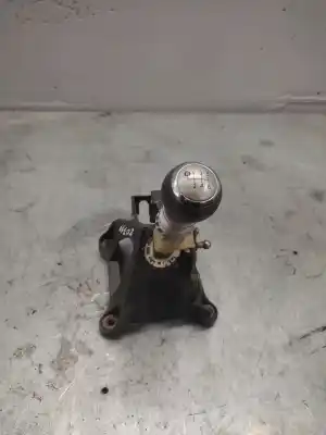 Peça sobressalente para automóvel em segunda mão alavanca de velocidades por toyota auris active referências oem iam 