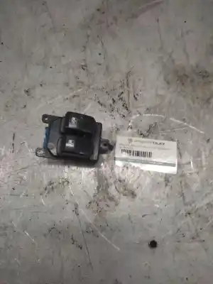 Second-hand car spare part LEFT FRONT POWER WINDOW SWITCH for KIA PICANTO  OEM IAM references   