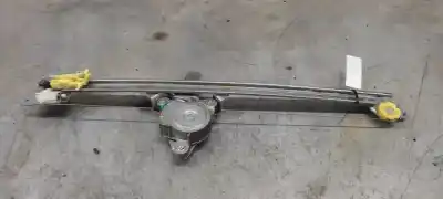 Peça sobressalente para automóvel em segunda mão elevador de vidros dianteiro direito por renault trafic combi (ab 4.01) 1.9 diesel referências oem iam 