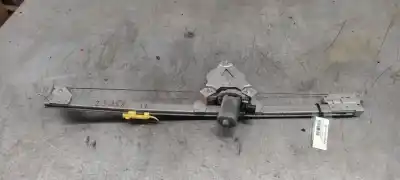 Second-hand car spare part driver left window regulator for renault trafic combi (ab 4.01) 1.9 diesel oem iam references   2 pins